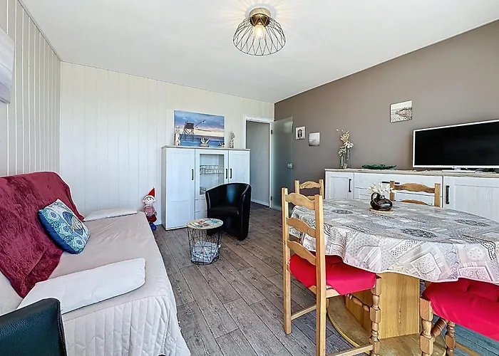 Le Sextant By Interhome Apartamento